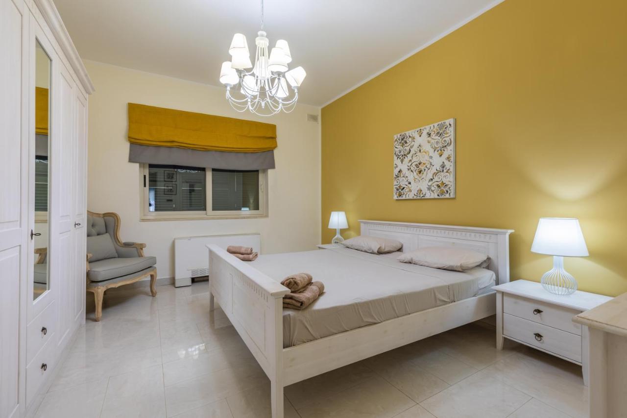 Villa Palma - Sunset Sea Views With Pool, Jacuzzi, Sauna And Games Room Mellieħa Extérieur photo