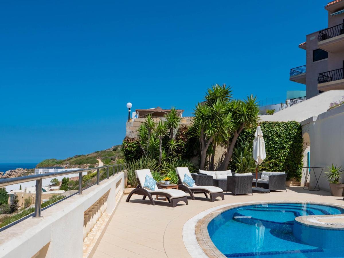 Villa Palma - Sunset Sea Views With Pool, Jacuzzi, Sauna And Games Room Mellieħa Extérieur photo