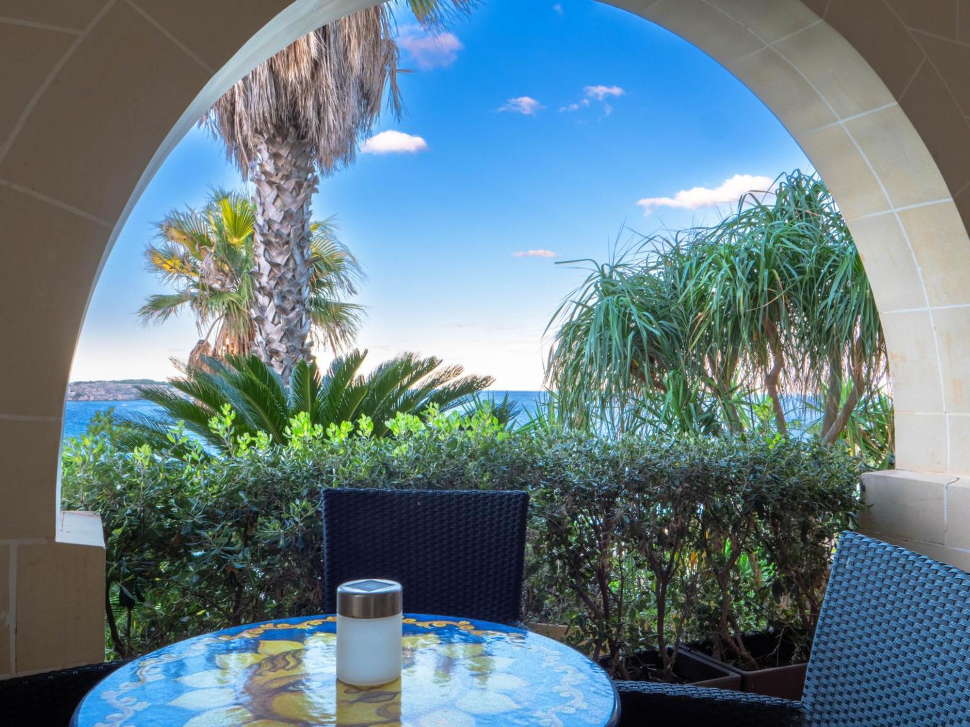 Villa Palma - Sunset Sea Views With Pool, Jacuzzi, Sauna And Games Room Mellieħa Extérieur photo