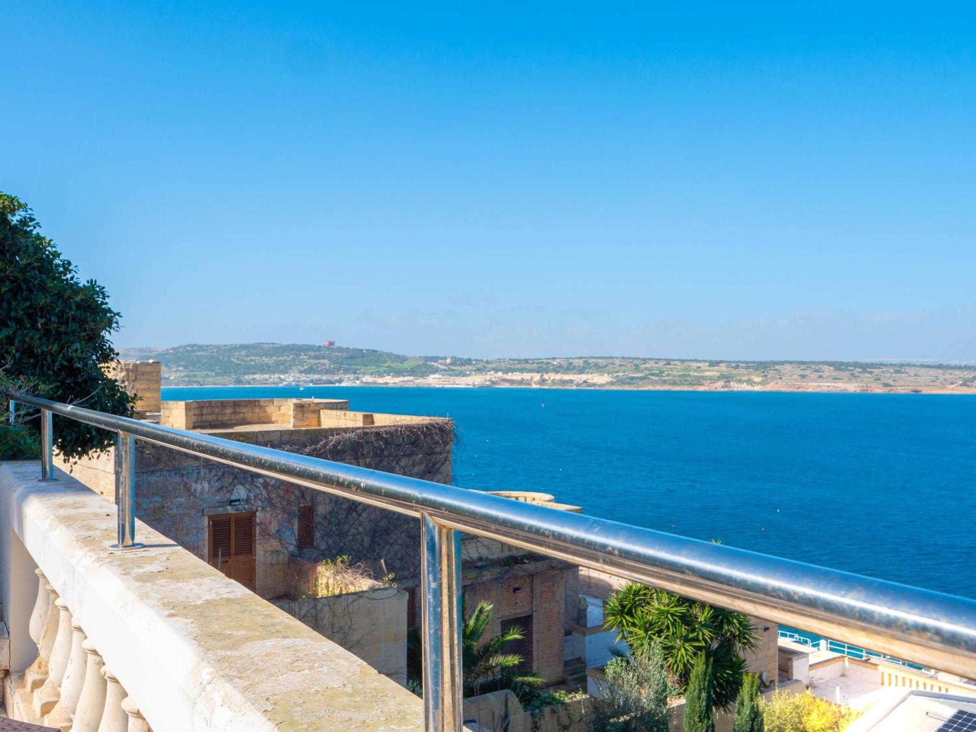 Villa Palma - Sunset Sea Views With Pool, Jacuzzi, Sauna And Games Room Mellieħa Extérieur photo